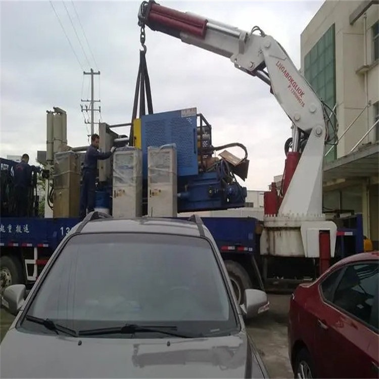 尉氏吊车救援小汽车怎么吊